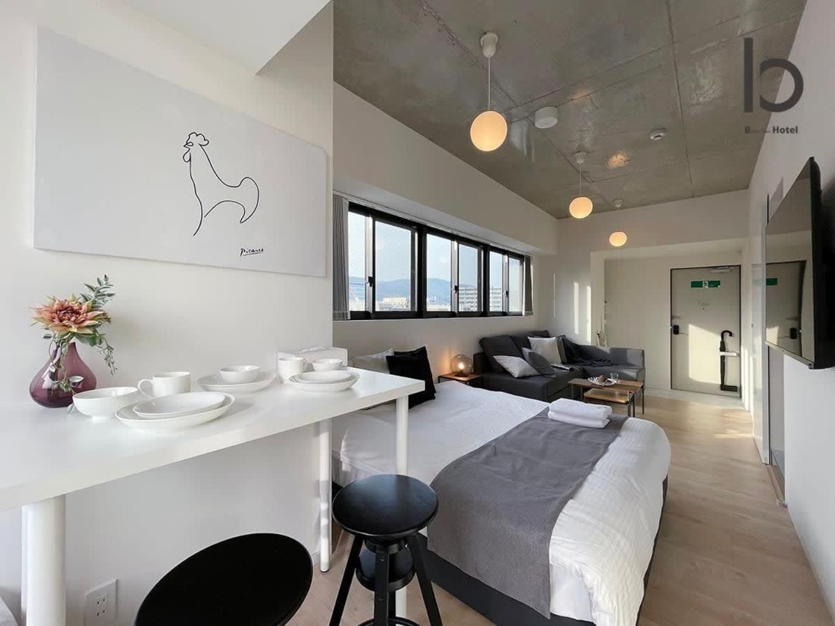 Bhotel Nekoyard - Modern Beautiful Studio, Walk To Peace Park & Shops Hiroshima Esterno foto