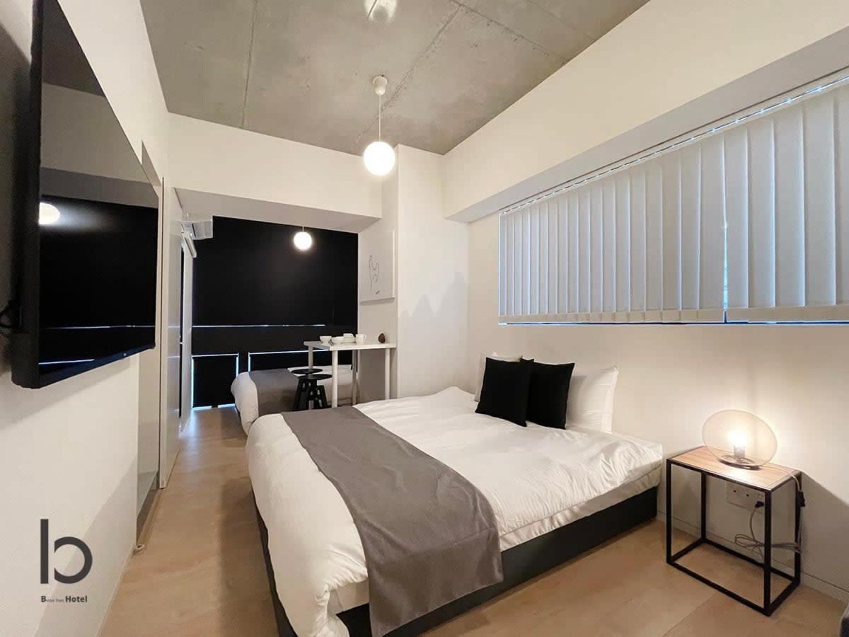 Bhotel Nekoyard - Modern Beautiful Studio, Walk To Peace Park & Shops Hiroshima Esterno foto
